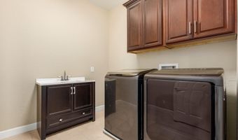 920 W GRAND CANYON Dr, Chandler, AZ 85248