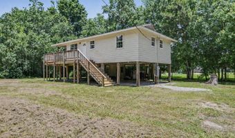 11052 Wilson St, Bay St. Louis, MS 39520