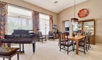 1047 W ARMSTRONG Way, Chandler, AZ 85286