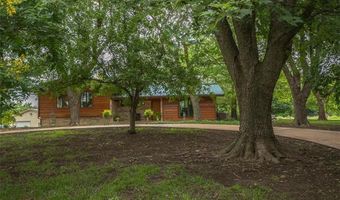 364 E 1600 Rd, Baldwin City, KS 66006