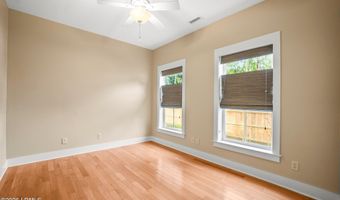 918 La Chere St, Beaufort, SC 29902