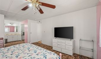 976 Holly St, Bullhead City, AZ 86442