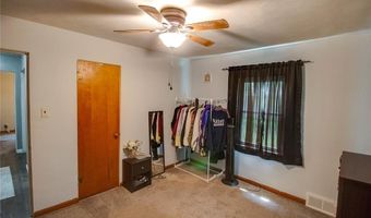 3518 Prince Rd, Alton, IL 62002