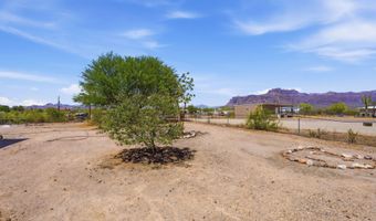 1823 S HILTON Rd, Apache Junction, AZ 85119