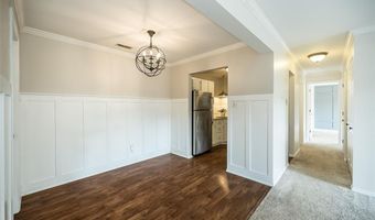 1445 Whispering Creek Dr E, Ballwin, MO 63021