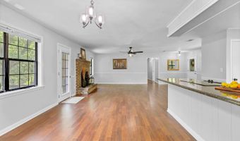 18626 Moore Rd, Andalusia, AL 36420