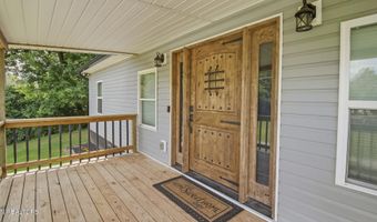 174 Poplar St, Benton, TN 37307