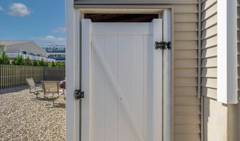 212 25th St, Avalon, NJ 08202