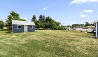 1704 Dallas St, Auburn, IN 46706
