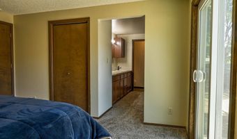 11043 W Flintlock Dr, Boise, ID 83713