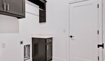 6 Ashley Ln, Bella Vista, AR 72715