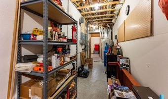 608 N Riverwood Cir, Brandon, SD 57005