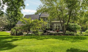 2529 Thornapple Dr, Ann Arbor, MI 48103