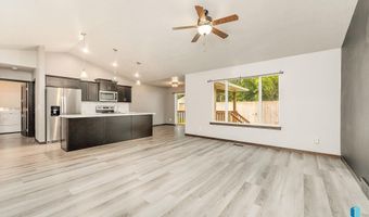 48 N 6th St, Baltic, SD 57003