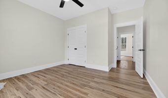 88 Pierce Rd, Albertville, AL 35951