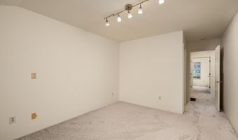 13775 SW SCHOLLS FERRY Rd 3, Beaverton, OR 97008