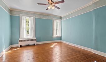 802 S Center St, Ashland, VA 23005