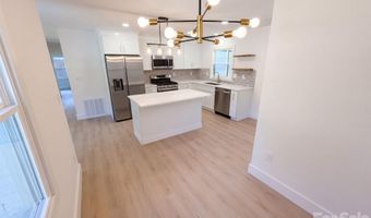 4200 Abbeydale Dr, Charlotte, NC 28205
