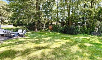 207 Diane Ln, Bristol, CT 06010