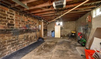 2984 Massillon Rd, Akron, OH 44312