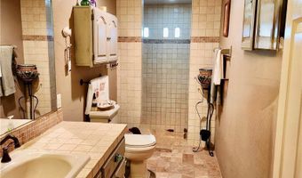 11524 Deep Creek Rd, Apple Valley, CA 92308