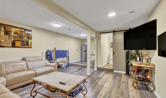 17827 Roseland Rd, Cleveland, OH 44112