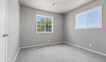 27 Mc Donnell Dr, Alamogordo, NM 88310