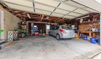 958 Cornell Dr, Alliance, OH 44601