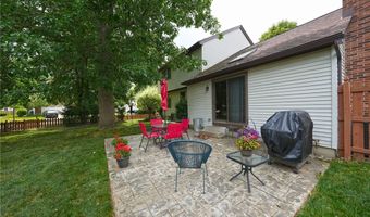 23 Grasspointe Dr, Amherst, NY 14228