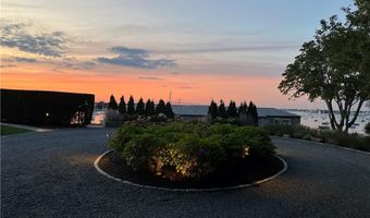 127 Harrison Ave 10, Newport, RI 02840