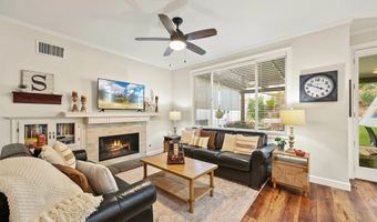 2218 Orange Grove Pl, Escondido, CA 92027
