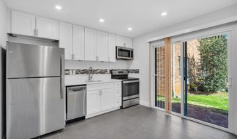 96 East Ave 97, Atlantic Highlands, NJ 07716