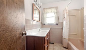 19701 163 St, Basehor, KS 66007