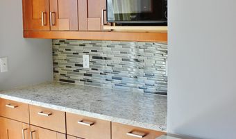 1924 Lindsay Ln, Ann Arbor, MI 48104