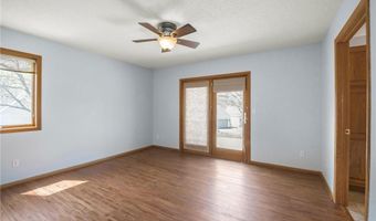 511 Raymond Ave, Albert Lea, MN 56007