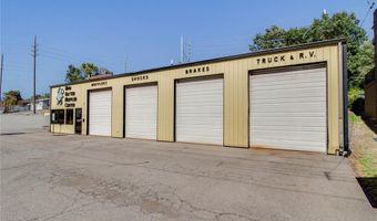 808 E Broadway, Alton, IL 62002