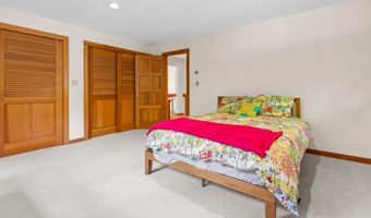 32 Beech Hill Rd, Campton, NH 03223