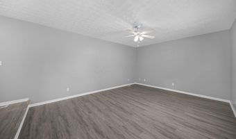 2392 Minerva Park Pl, Columbus, OH 43229