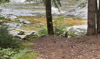 961 Maple St, Bethlehem, NH 03574