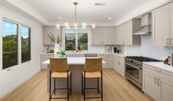 903 Sunset Blvd B, Arcadia, CA 91007