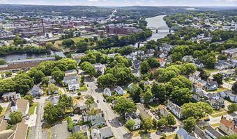 48 Drummond St, Auburn, ME 04210