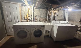 28 E 32ND St 2, Bayonne, NJ 07002