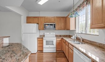 232 Eyam Hall Ln, Apex, NC 27502