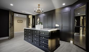 927 N Shore Dr, Biloxi, MS 39532