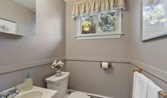 6 Black Horse Dr, Acton, MA 01720