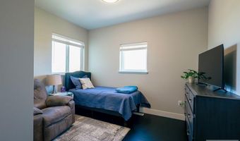 2607 Sparks Ln, American Falls, ID 83211
