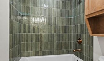 32 Sorbie Dr, Bella Vista, AR 72715