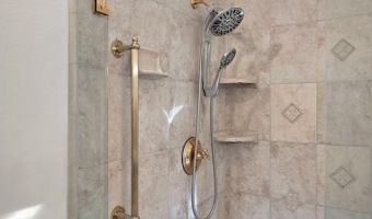 2802 Pine Dr, Arnold, CA 95223