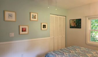 272 Belmont Ave, Belfast, ME 04915