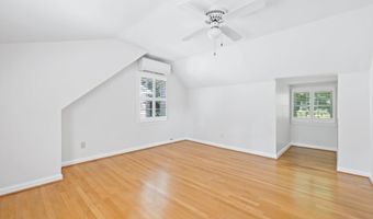 9407 WADSWORTH Dr, Bethesda, MD 20817